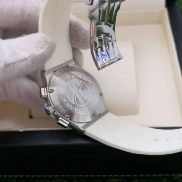 Hublot Big Bang Branco Cravejado - Imagem 4
