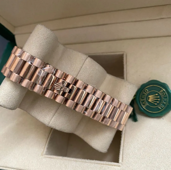 ROLEX DAY DATE ROSE - Imagem 5