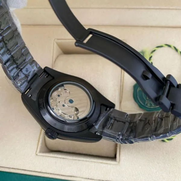 ROLEX OYSTER MILGAUSS - Imagem 4